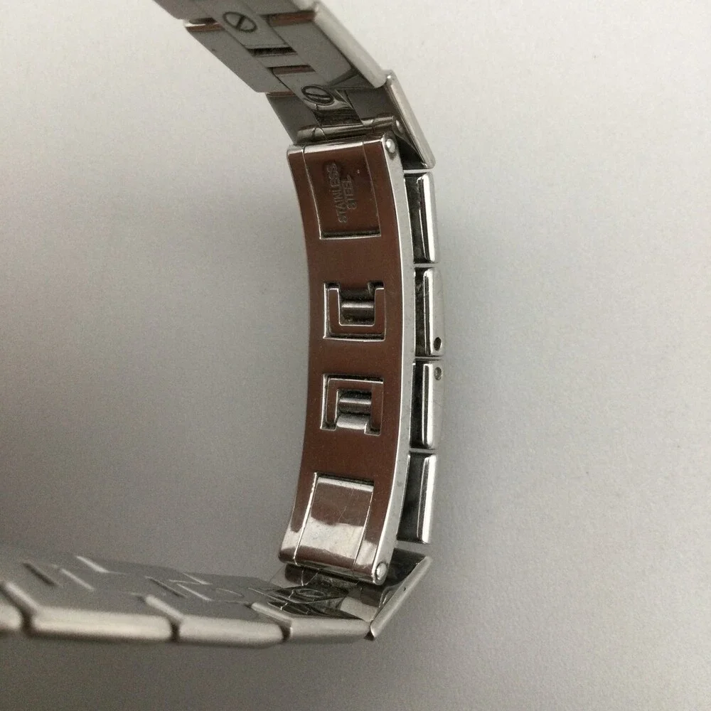 Swiss Movado Mirror Sapphire Watch Women 28mm Silver Tone New Battery 7.25